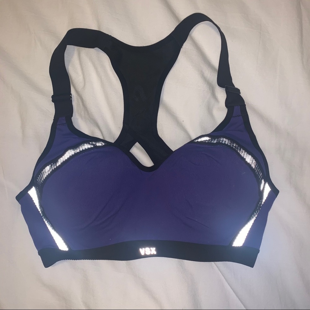 VS 34C Sports Bra